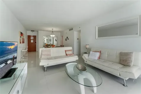 3901 S Ocean Drive Hollywood FL 33019
