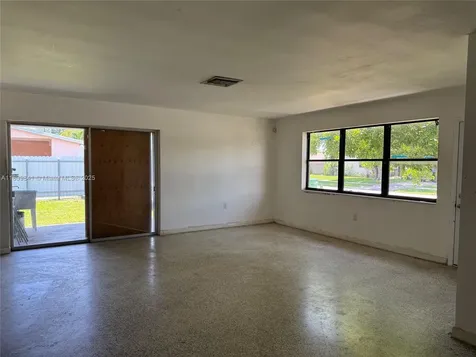 9625 SW 181st Terrace Palmetto Bay FL 33157
