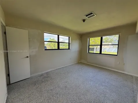 9625 SW 181st Terrace Palmetto Bay FL 33157