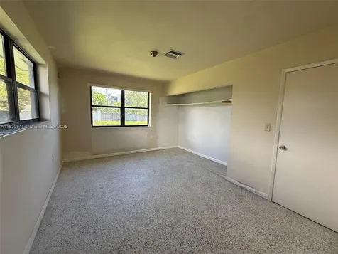 9625 SW 181st Terrace Palmetto Bay FL 33157