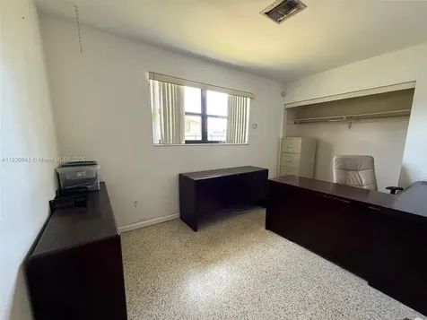9625 SW 181st Terrace Palmetto Bay FL 33157
