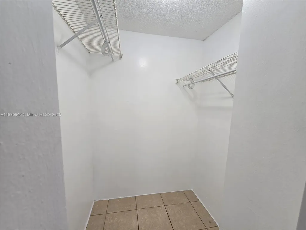 2731 Taft Street Hollywood FL 33020