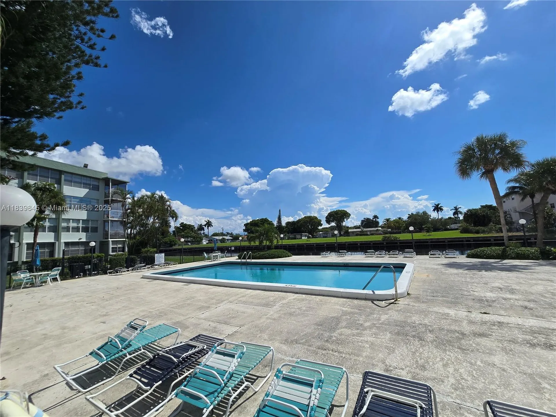 2731 Taft Street Hollywood FL 33020