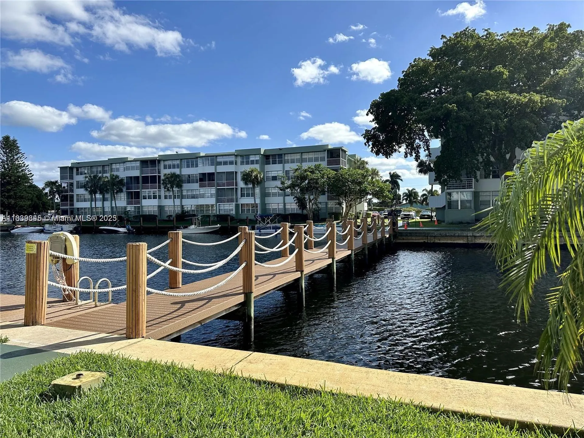 2731 Taft Street Hollywood FL 33020