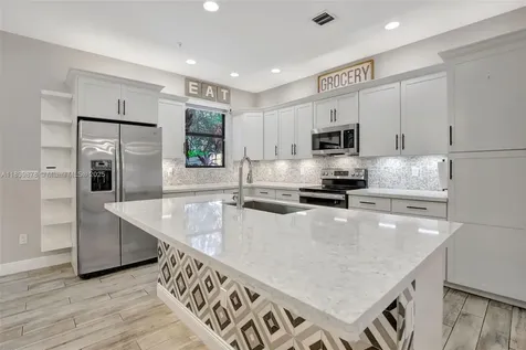20946 NW 1st Street Pembroke Pines FL 33029
