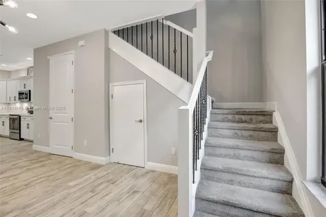 20946 NW 1st Street Pembroke Pines FL 33029