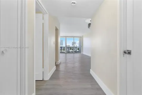 900 Bay Drive Miami Beach FL 33141