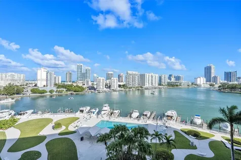 900 Bay Drive Miami Beach FL 33141