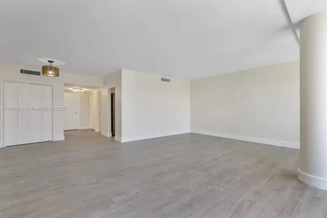 900 Bay Drive Miami Beach FL 33141