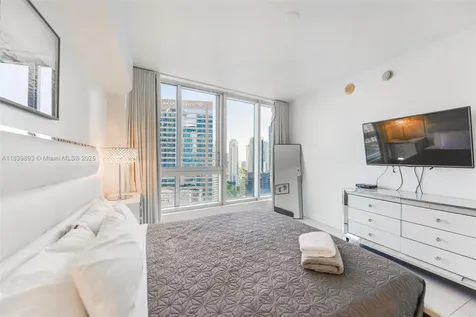 485 Brickell Avenue Miami FL 33131