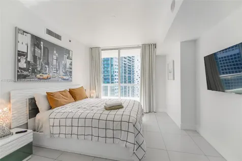 485 Brickell Avenue Miami FL 33131