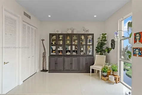 20379 W Country Club Drive Aventura FL 33180