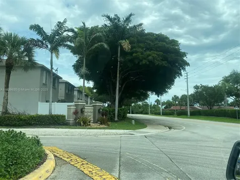 6006 Plum Place Tamarac FL 33321