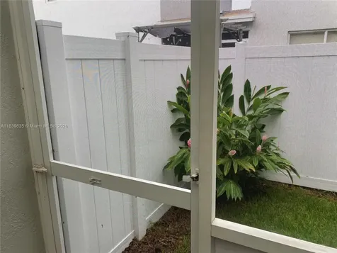 6006 Plum Place Tamarac FL 33321