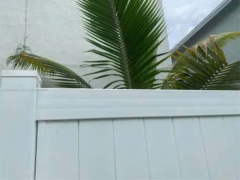 6006 Plum Place Tamarac FL 33321