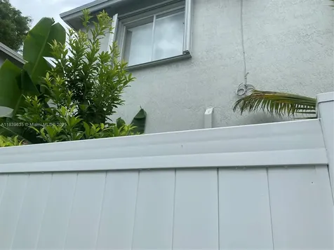 6006 Plum Place Tamarac FL 33321