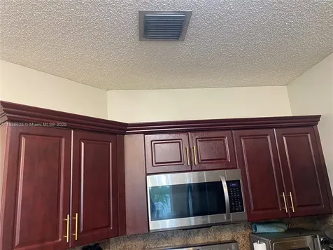 6006 Plum Place Tamarac FL 33321