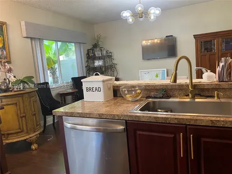 6006 Plum Place Tamarac FL 33321