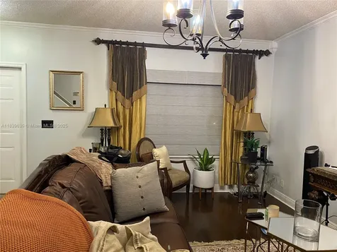 6006 Plum Place Tamarac FL 33321