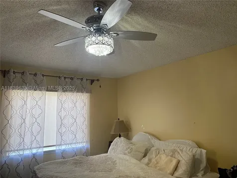 6006 Plum Place Tamarac FL 33321