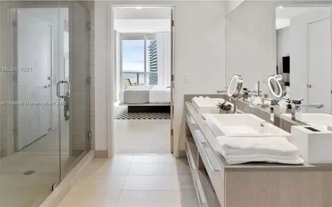 4010 S Ocean Drive Hollywood FL 33019