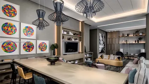 4010 S Ocean Drive Hollywood FL 33019