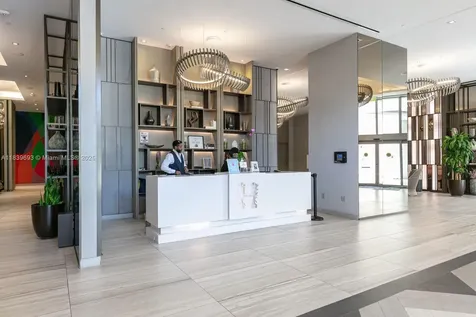 4010 S Ocean Drive Hollywood FL 33019