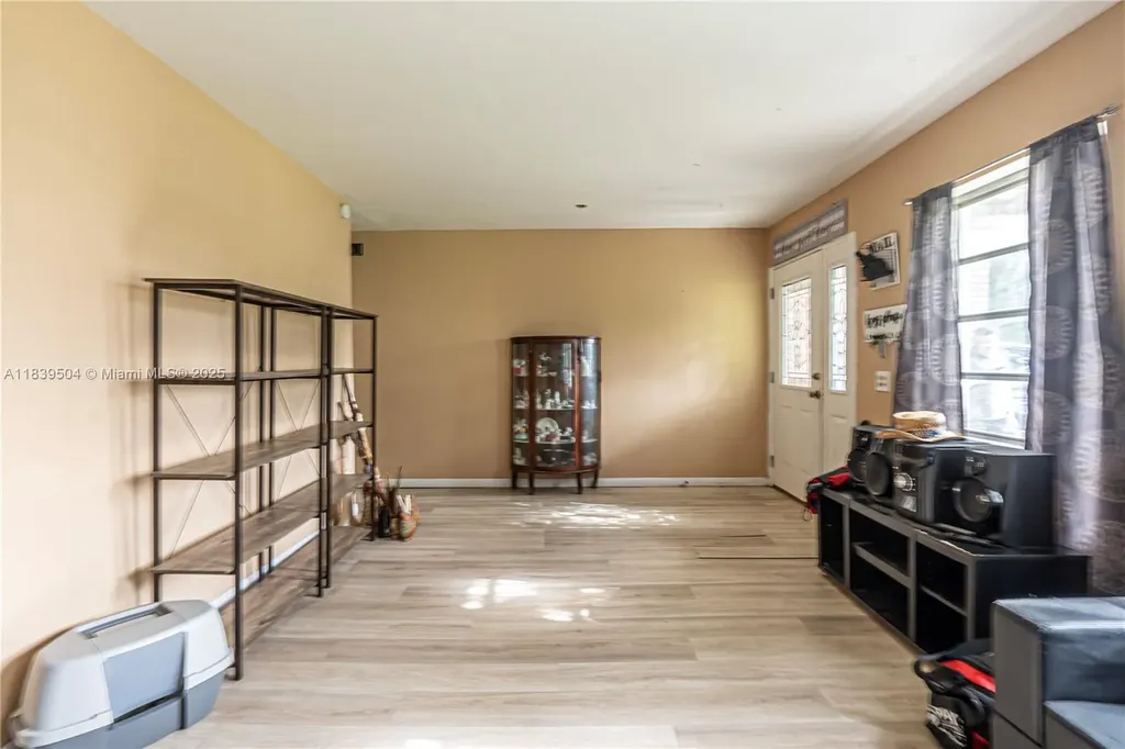 3991 NW 108th Avenue Coral Springs FL 33065