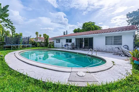3991 NW 108th Avenue Coral Springs FL 33065