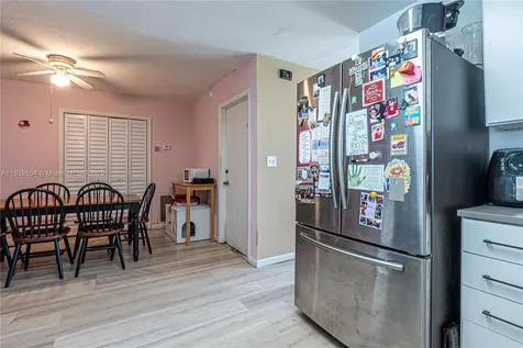 3991 NW 108th Avenue Coral Springs FL 33065