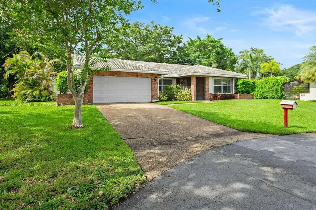 2250 NW 41st Avenue Coconut Creek FL 33066