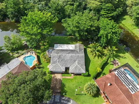 2250 NW 41st Avenue Coconut Creek FL 33066