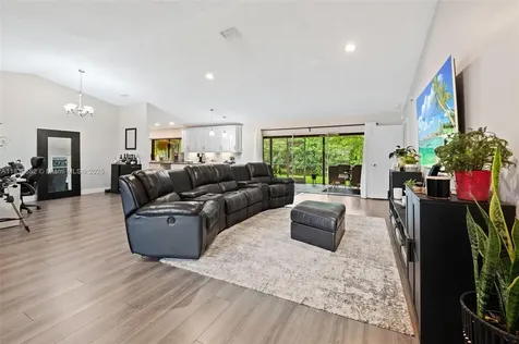 2250 NW 41st Avenue Coconut Creek FL 33066