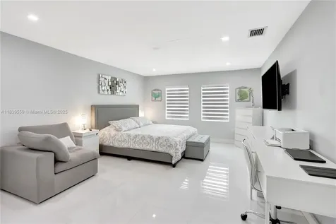 4101 SW 99th Court Miami FL 33165