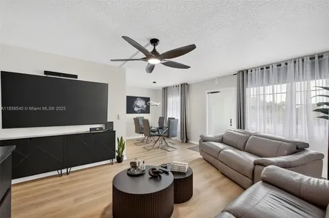 3029 Harwood D Deerfield Beach FL 33442