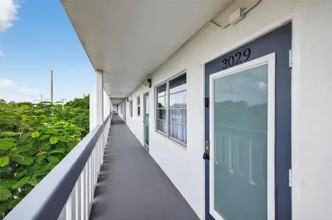 3029 Harwood D Deerfield Beach FL 33442