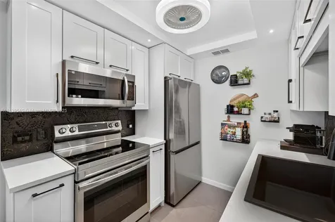 3029 Harwood D Deerfield Beach FL 33442
