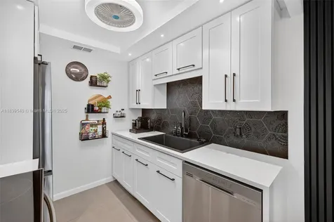 3029 Harwood D Deerfield Beach FL 33442
