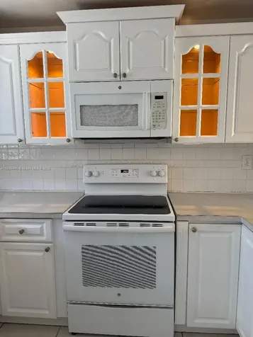 1180 W 42nd Place Hialeah FL 33012