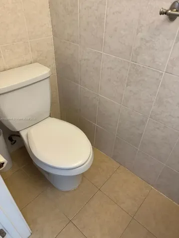 1180 W 42nd Place Hialeah FL 33012