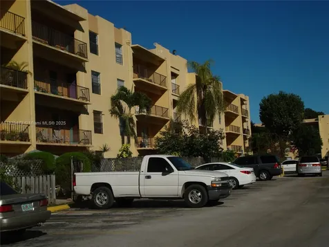 5755 W 20 Avenue Hialeah FL 33012