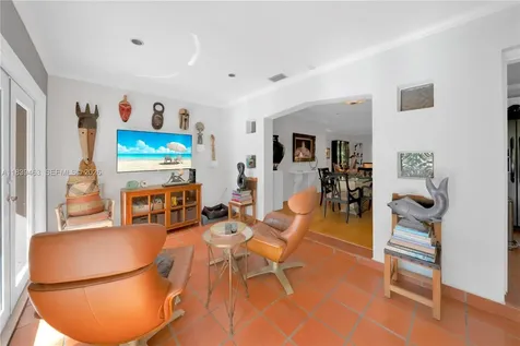 2665 SW 17th Avenue Miami FL 33133