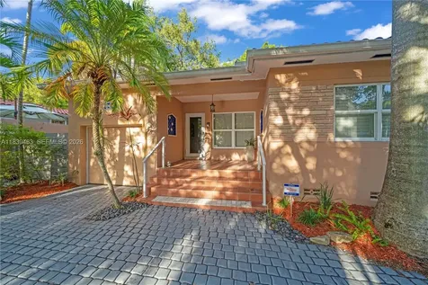 2665 SW 17th Avenue Miami FL 33133