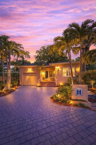 2665 SW 17th Avenue Miami FL 33133