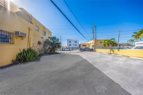 1554 W Flagler Street Miami FL 33135
