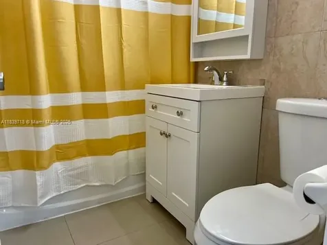 330 W 40th Place Hialeah FL 33012