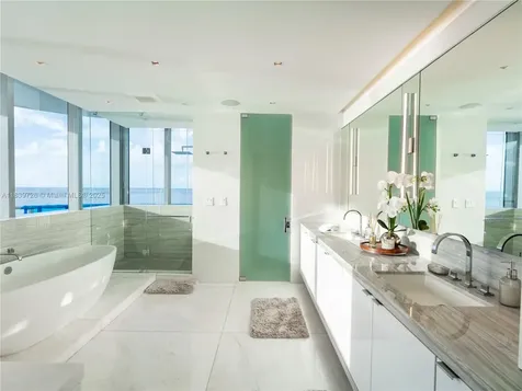 17475 Collins Avenue Sunny Isles Beach FL 33160