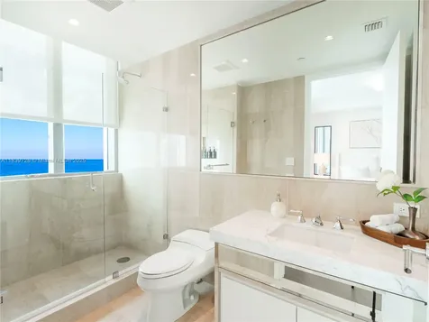 17475 Collins Avenue Sunny Isles Beach FL 33160