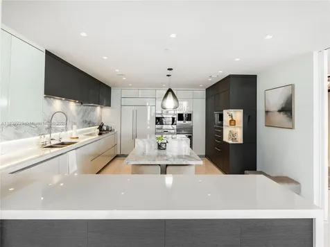 17475 Collins Avenue Sunny Isles Beach FL 33160