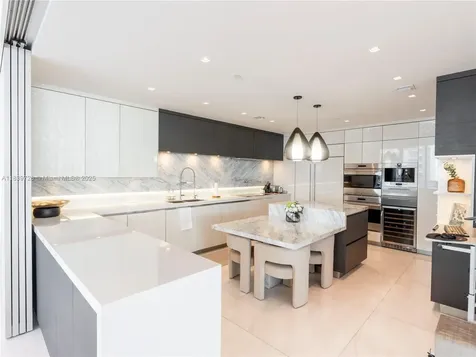 17475 Collins Avenue Sunny Isles Beach FL 33160